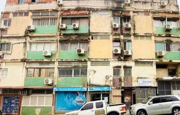 Lado externo / Parte frontal